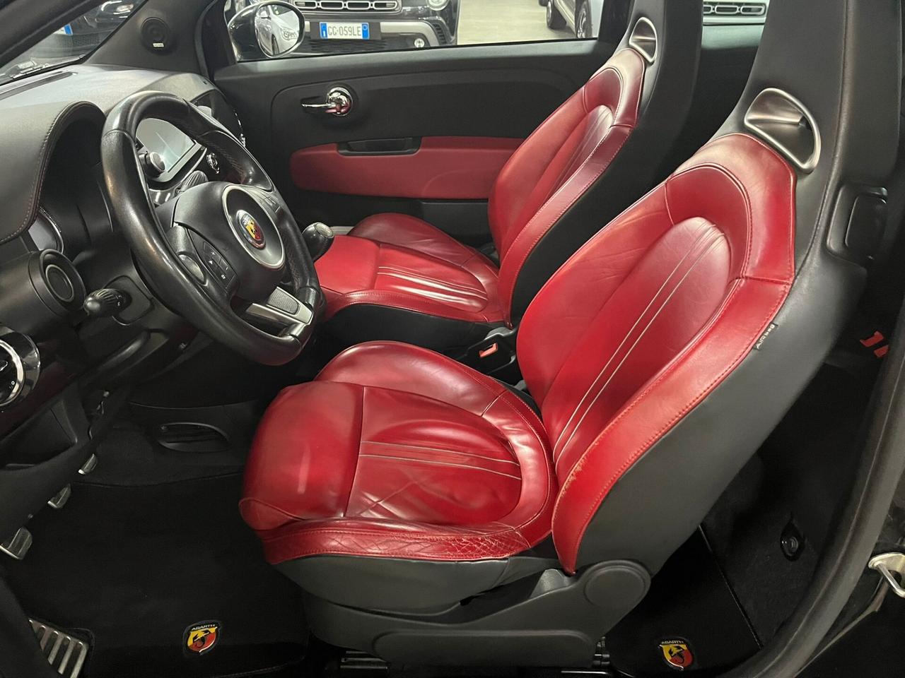 Abarth 500 1.4 Turbo T-Jet Tenuta benissimo!!!