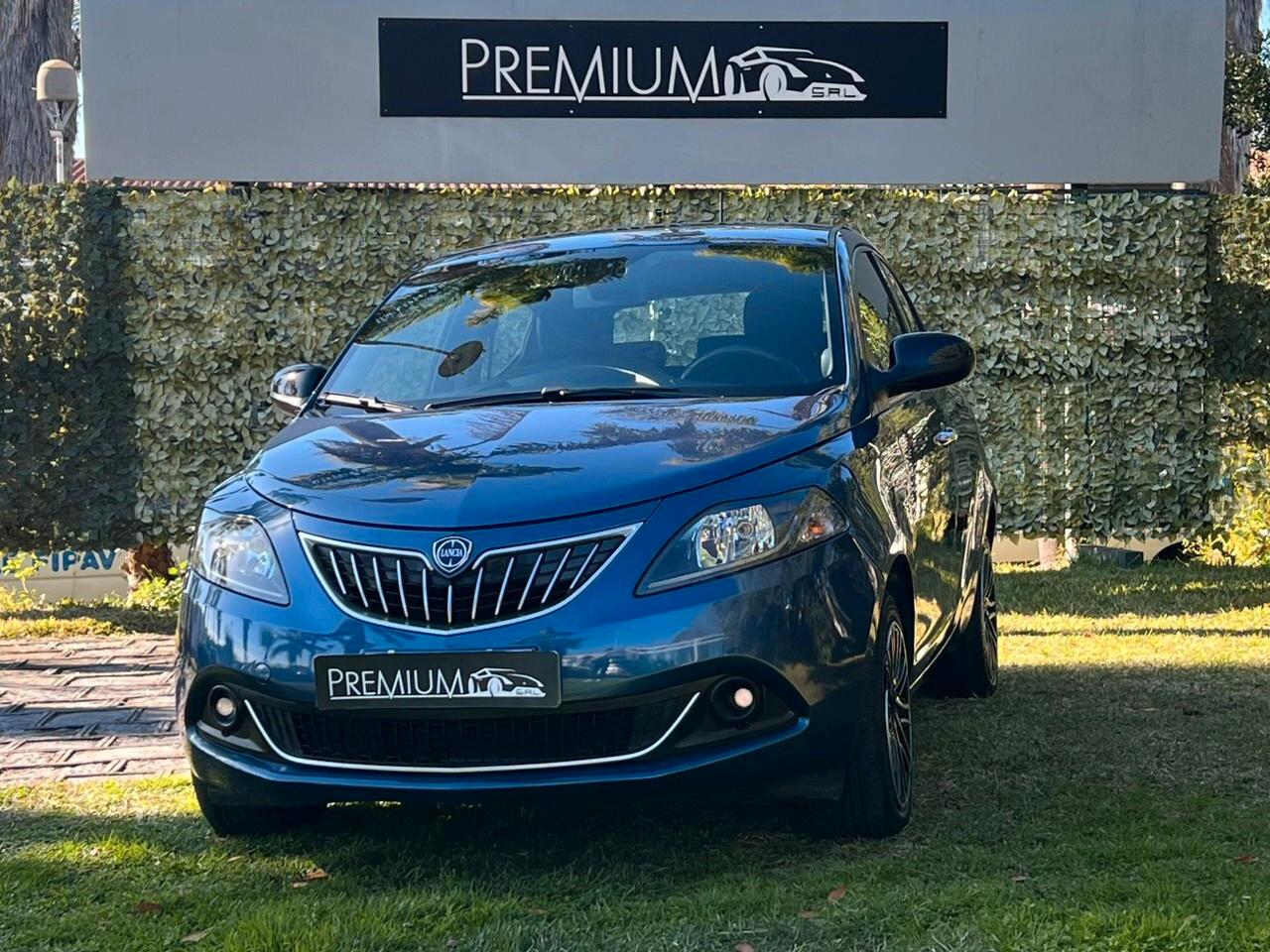 Lancia Ypsilon 1.0 Hybrid 5 porte Gold