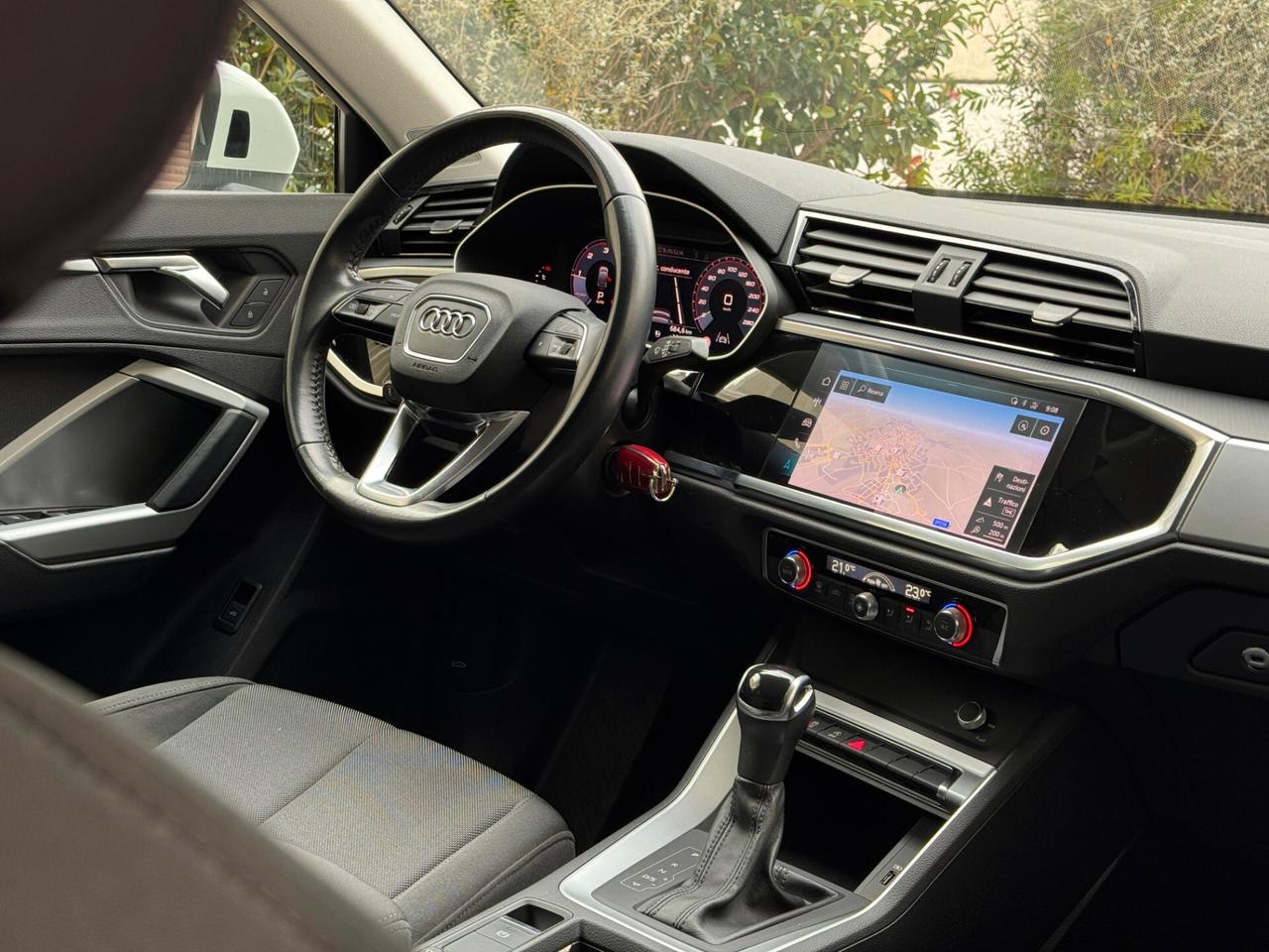 Audi Q3 SPB 35 2.0 TDI S tronic Business Plus 150 cv