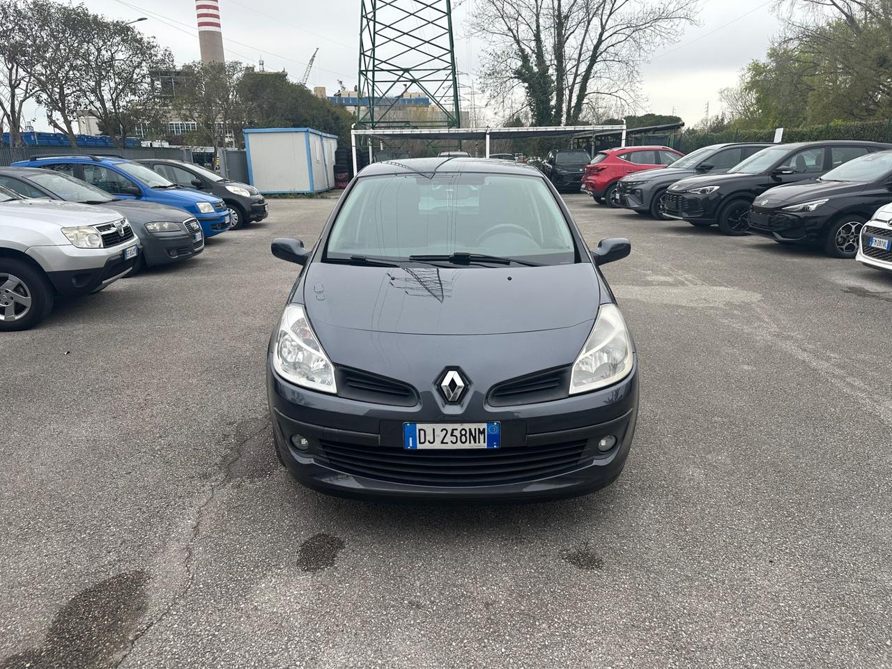 Renault Clio 1.2 5p. Rip Curl - 130.000km Neopatentati