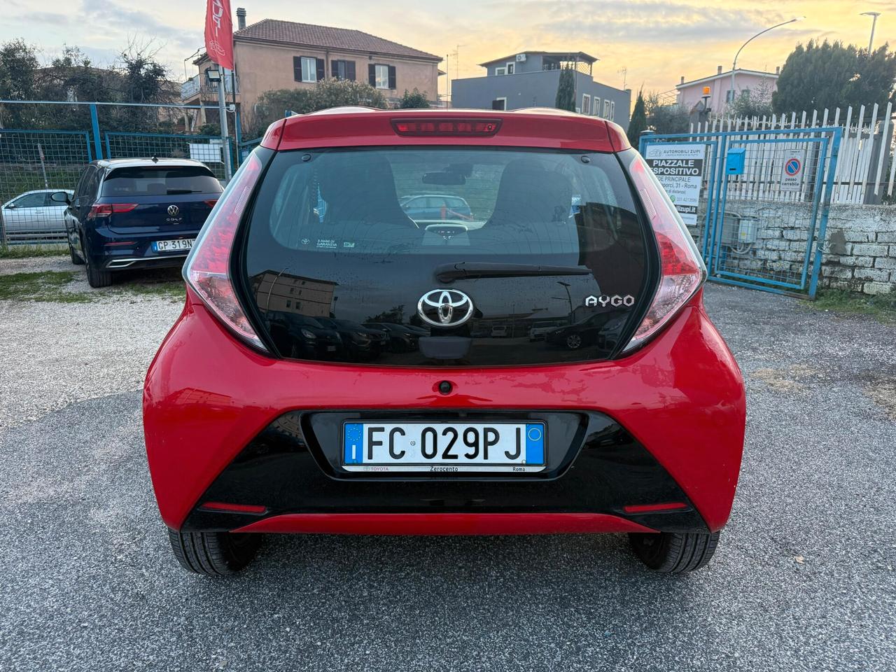 Toyota Aygo 1.0 Autom. 5P **UNICO PROPRIETARIO**