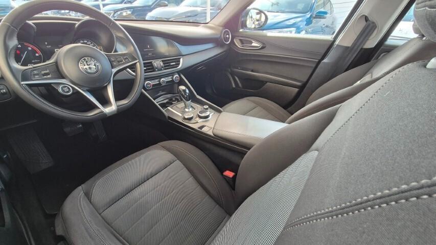 Alfa Romeo Giulia 2.2 Turbodiesel 136 CV AT8 Business - 2018