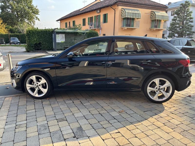 Audi A3 Sportback 35 2.0 tdi Business Advanced s-tronic LED-TETTO-18"
