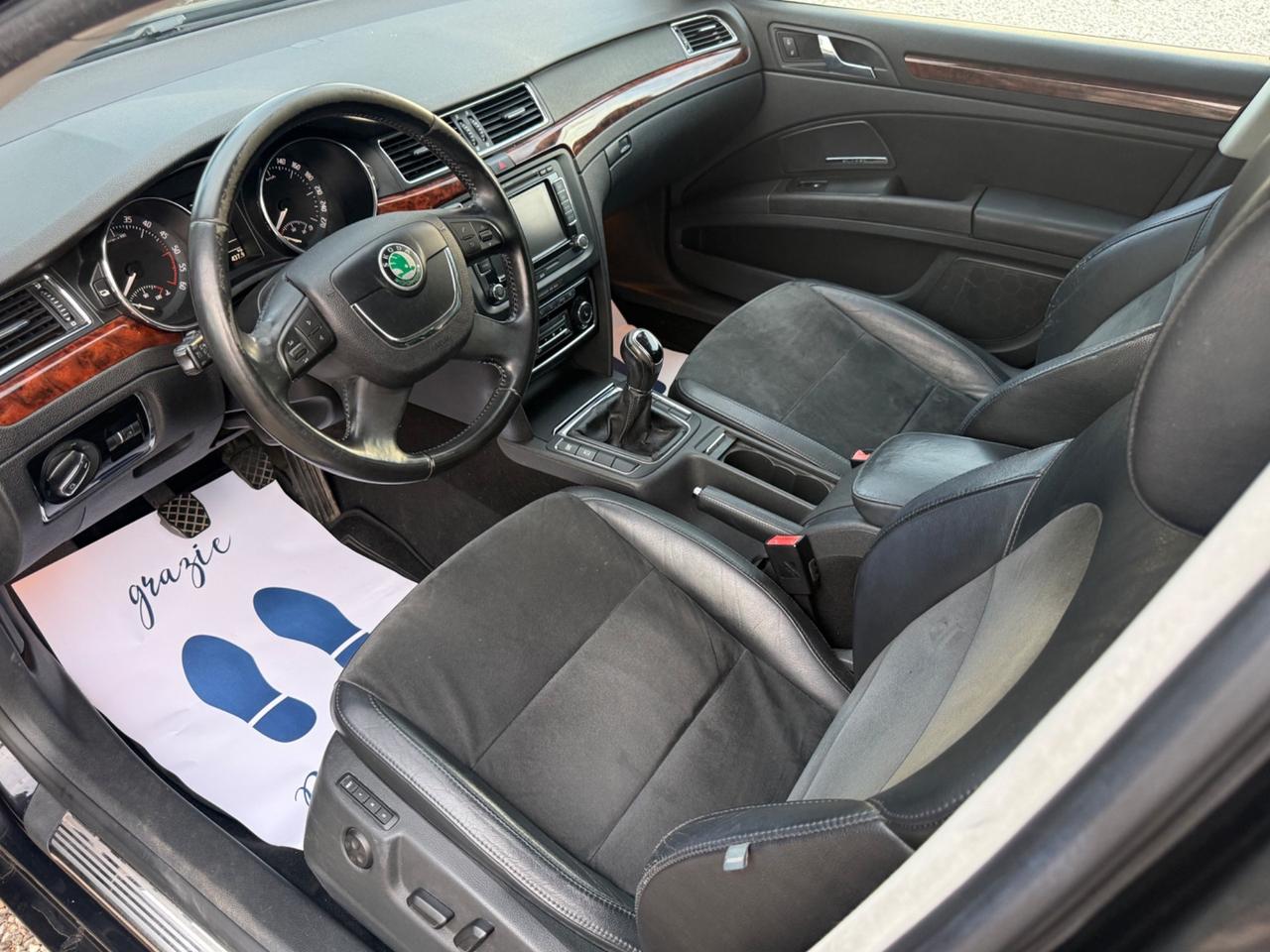 Skoda Superb 2.0 TDI 140CV Elegance