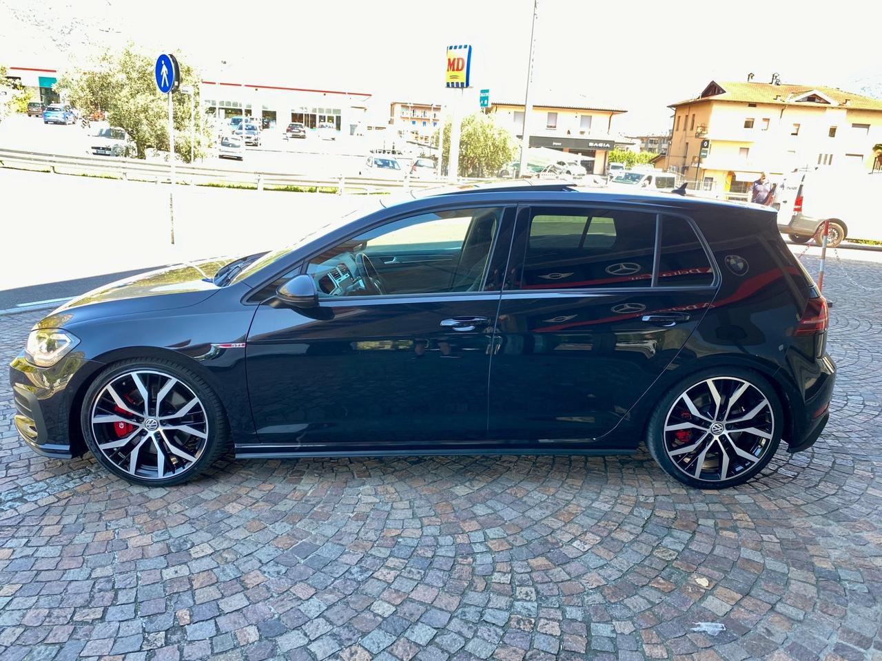 Volkswagen Golf GTI Performance 2.0 245 CV TSI DSG 5p. TETTO HONEY COMB DCC