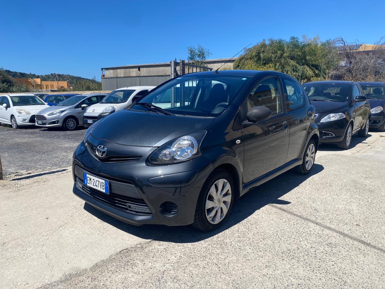 Toyota Aygo 1.0 12V VVT-i 5 porte Active