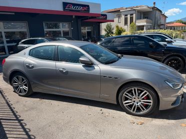 Maserati Ghibli V6 Gransport