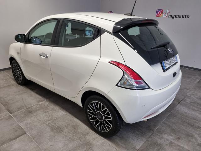 LANCIA Ypsilon 1.0 FireFly 5 porte S&S Hybrid Platino