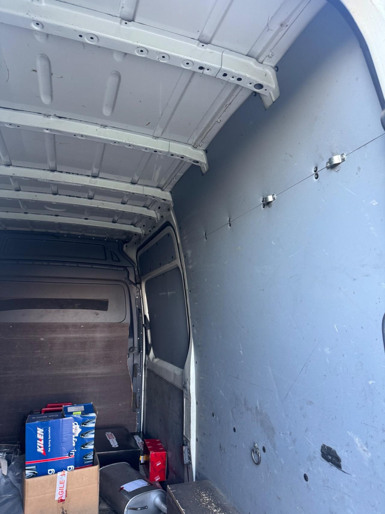 Volkswagen Crafter 2.5 L2H2