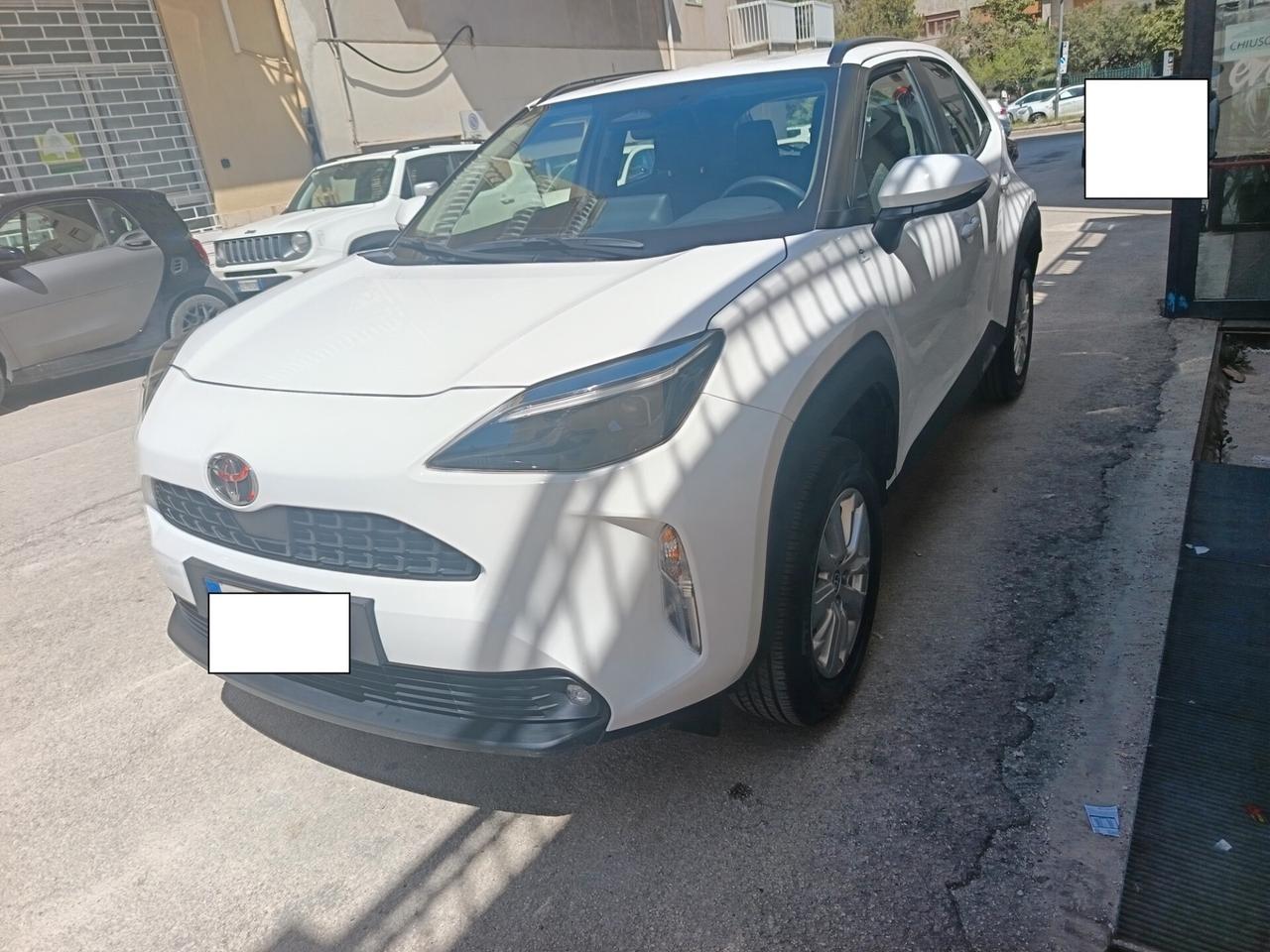 Toyota Yaris Cross 1.5 Full Hybrid 5p. km 32000