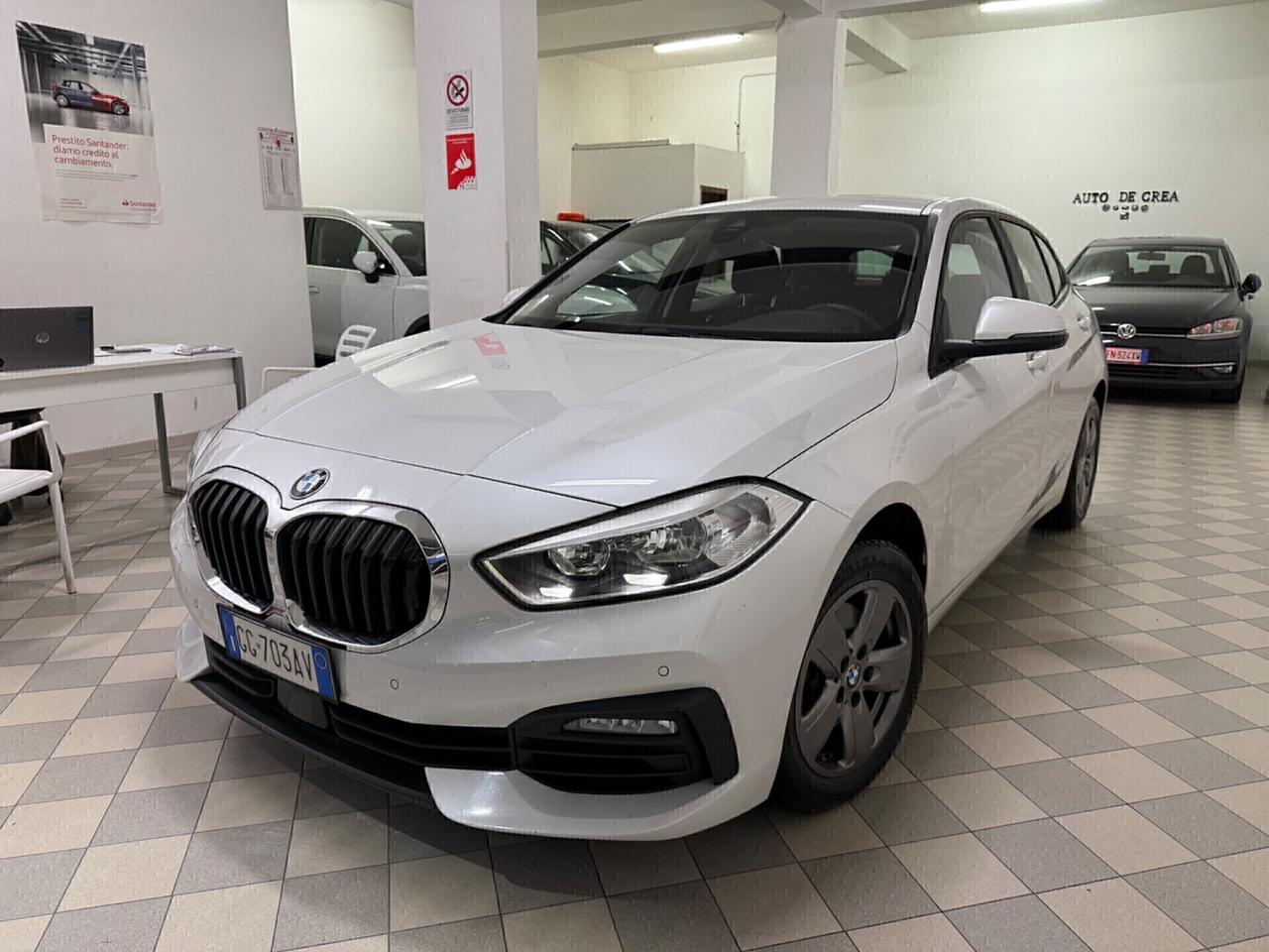 Bmw 116 116d 5p. Business Advantage