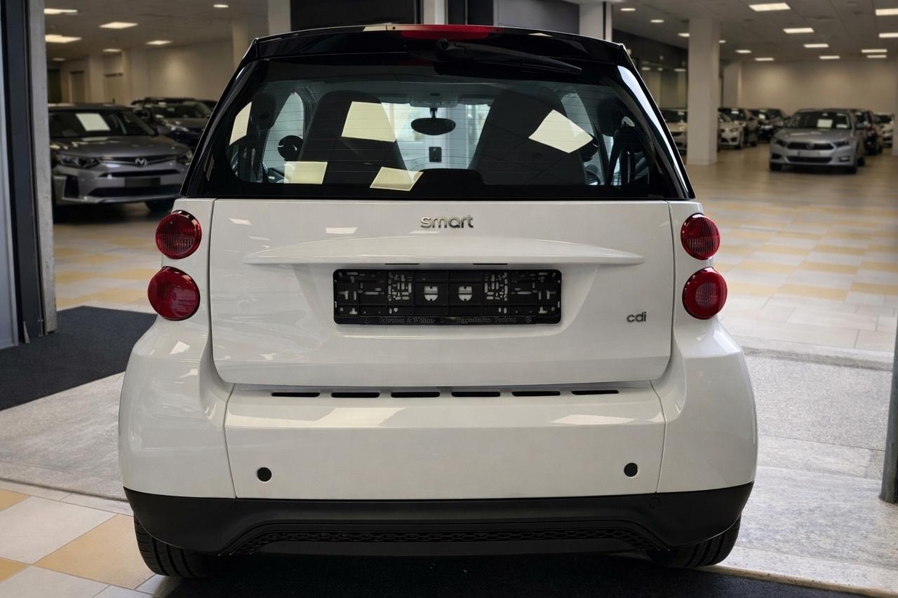 Smart ForTwo 800 40 kW coupé pure cdi