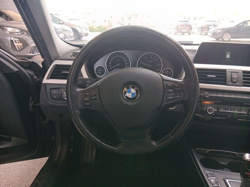 BMW Serie 3 320d Business Advantage Autom.
