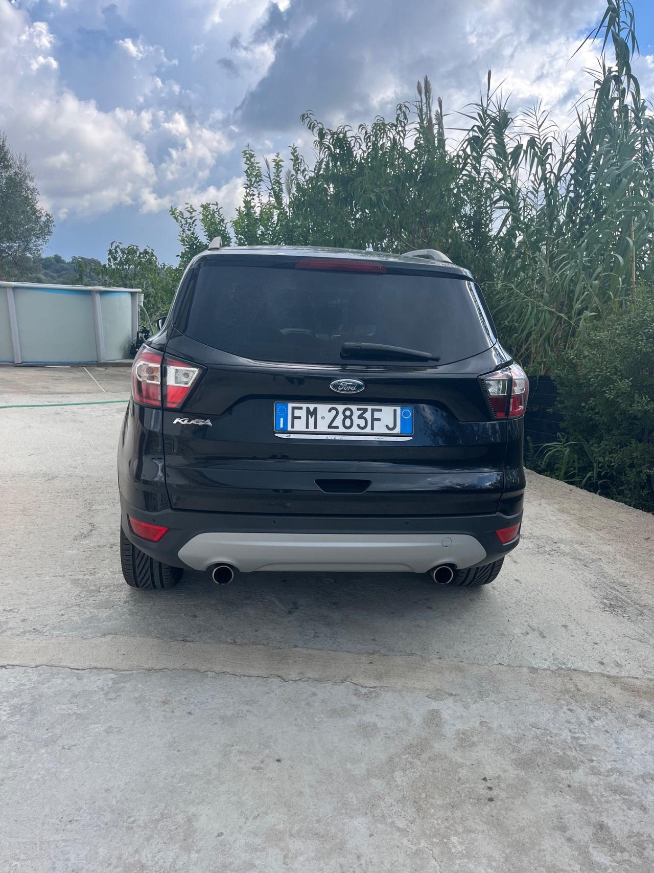 Ford Kuga 1.5 TDCI 120 CV S&S 2WD ST-Line