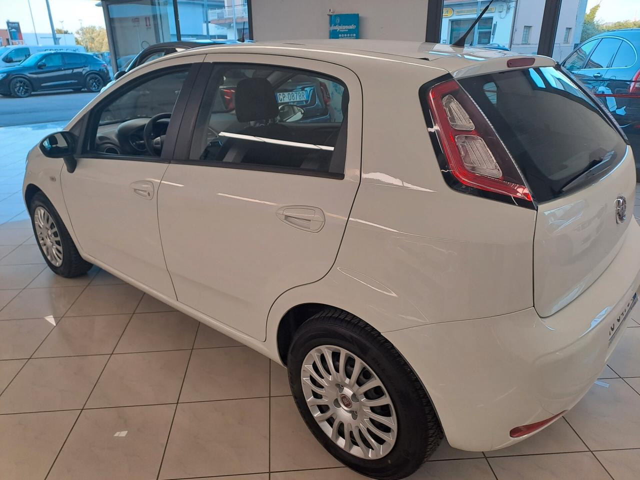 Fiat Punto 1.3 MJT II S&S 85 CV 5 porte ECO Lounge