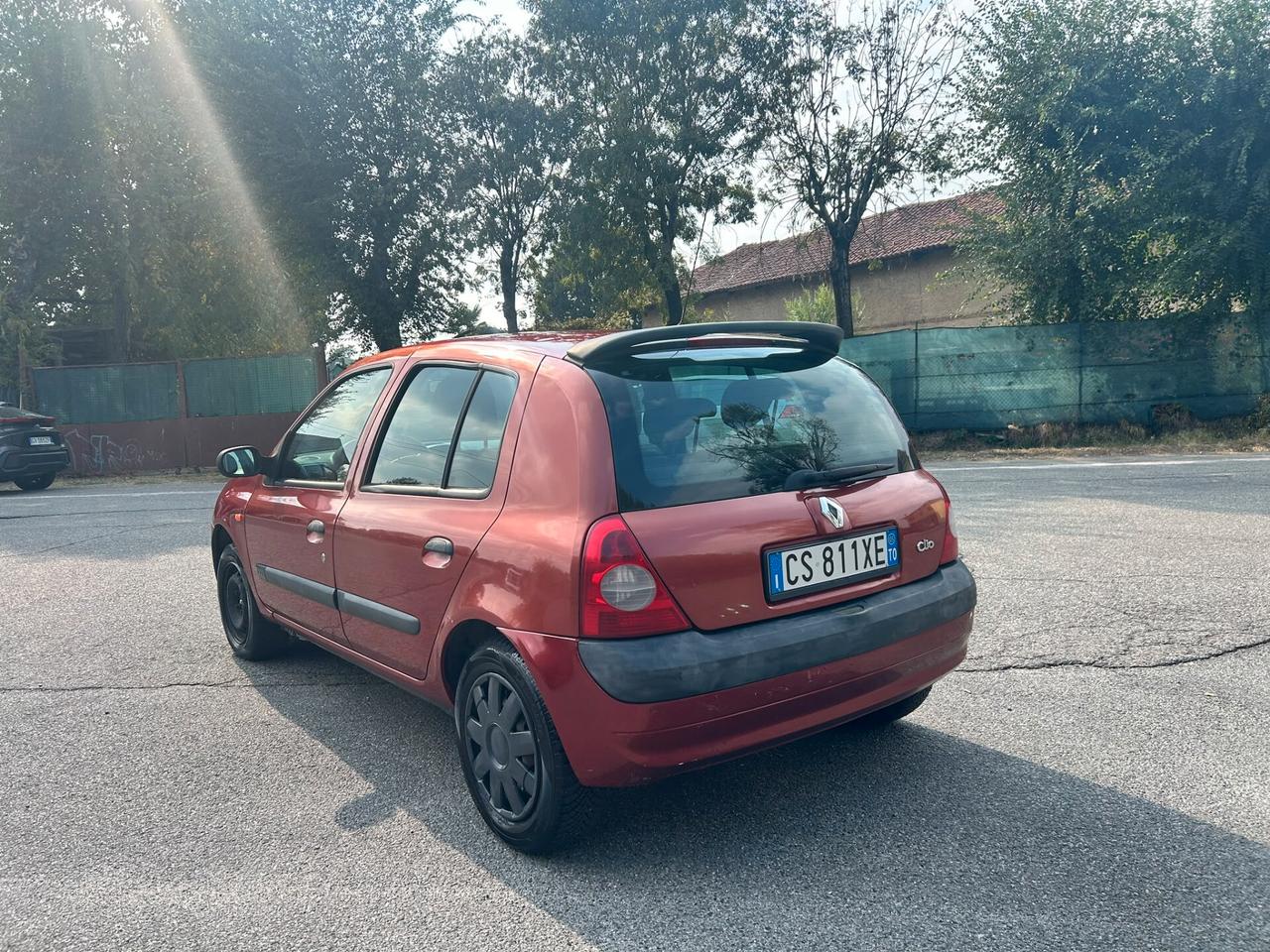Renault Clio 1.2 benzina 5 porte