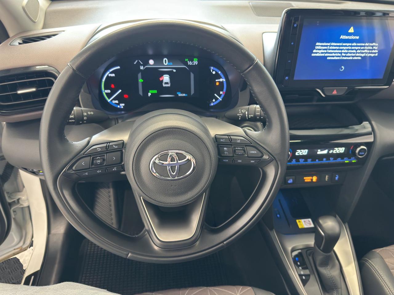 Toyota Yaris Cross 1.5h Lounge awd-i 116cv e-cvt