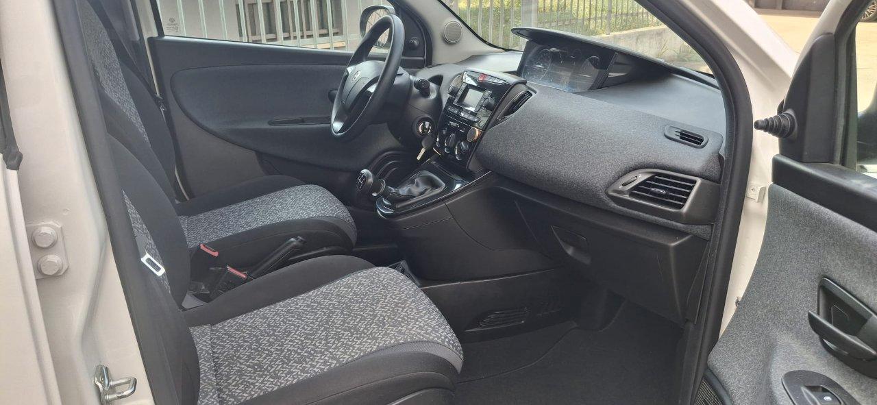 Lancia Ypsilon 1.2 69CV Start&Stop Elefantino Blu 1.2 69CV Start&Stop