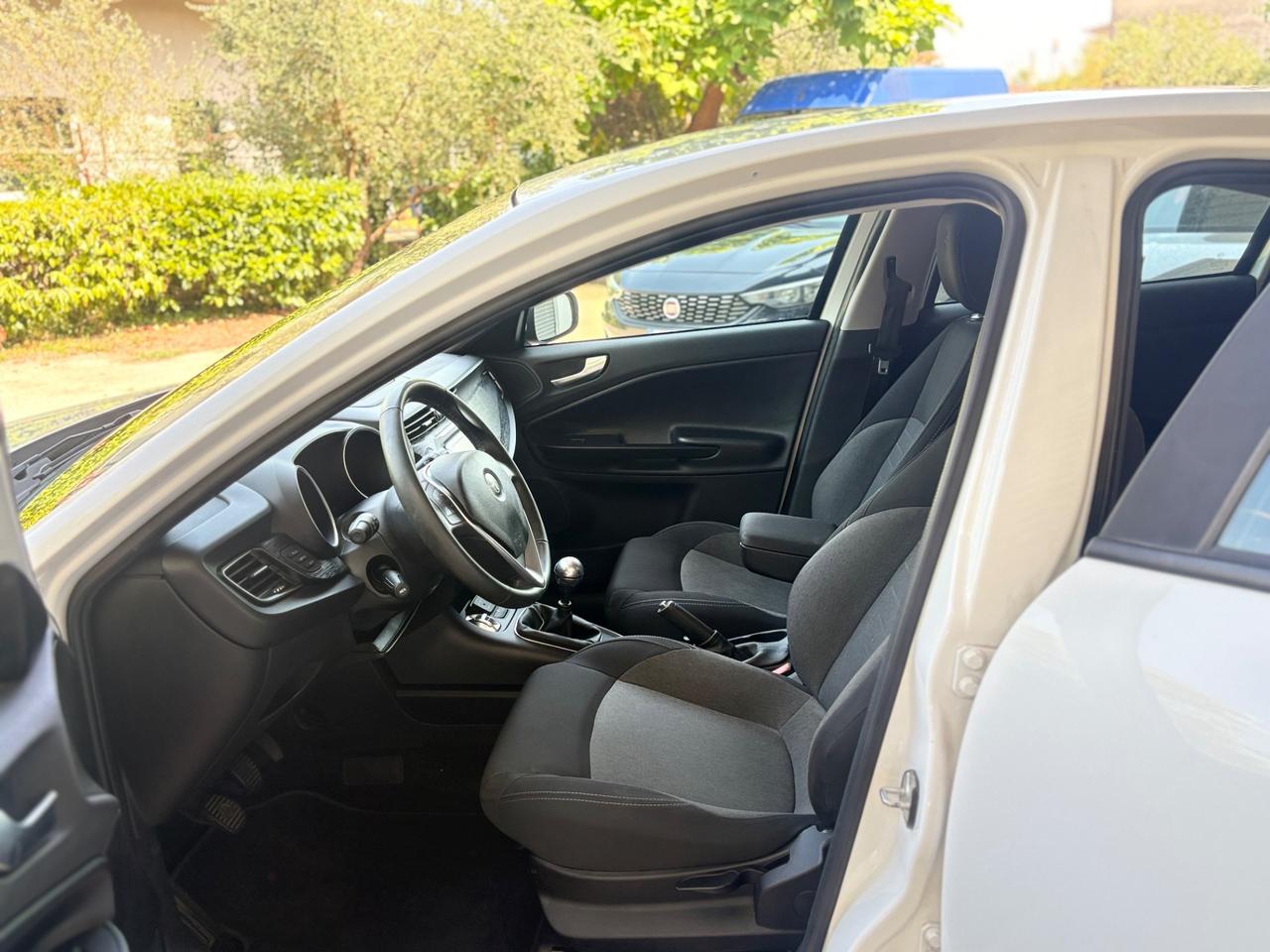Alfa Romeo Giulietta 1.6 JTDm 120 CV
