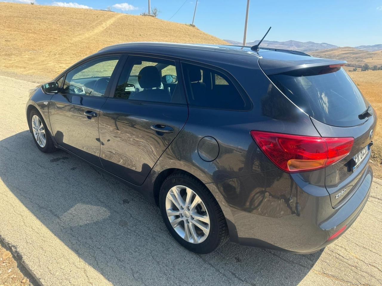 Kia Ceed cee'd 1.6 CRDi 110 CV 5 porte Active