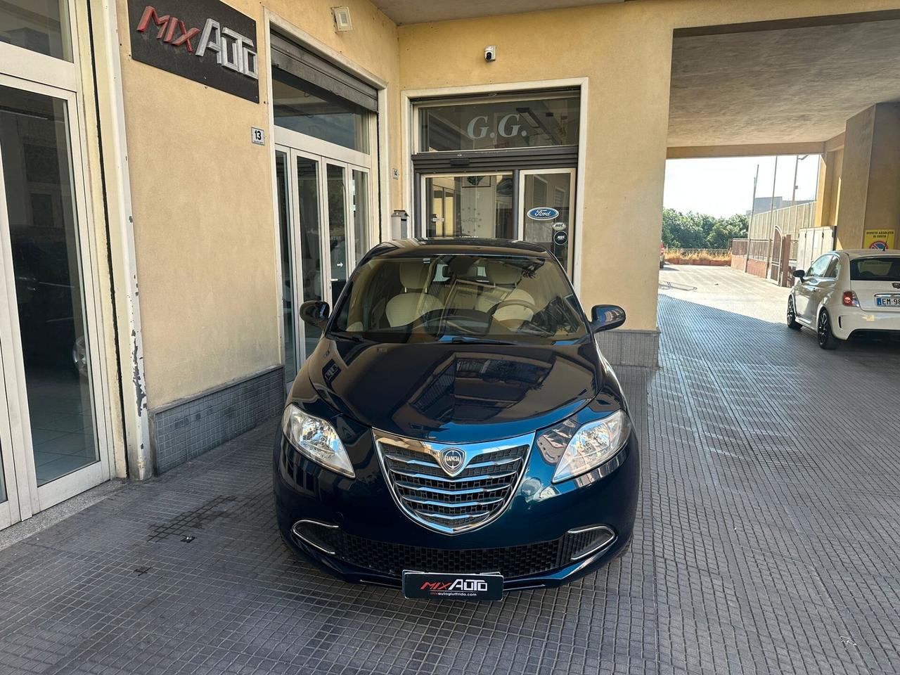Lancia Ypsilon 1.2 69 CV 5 porte 30th Anniversary *Promo Black Friday*