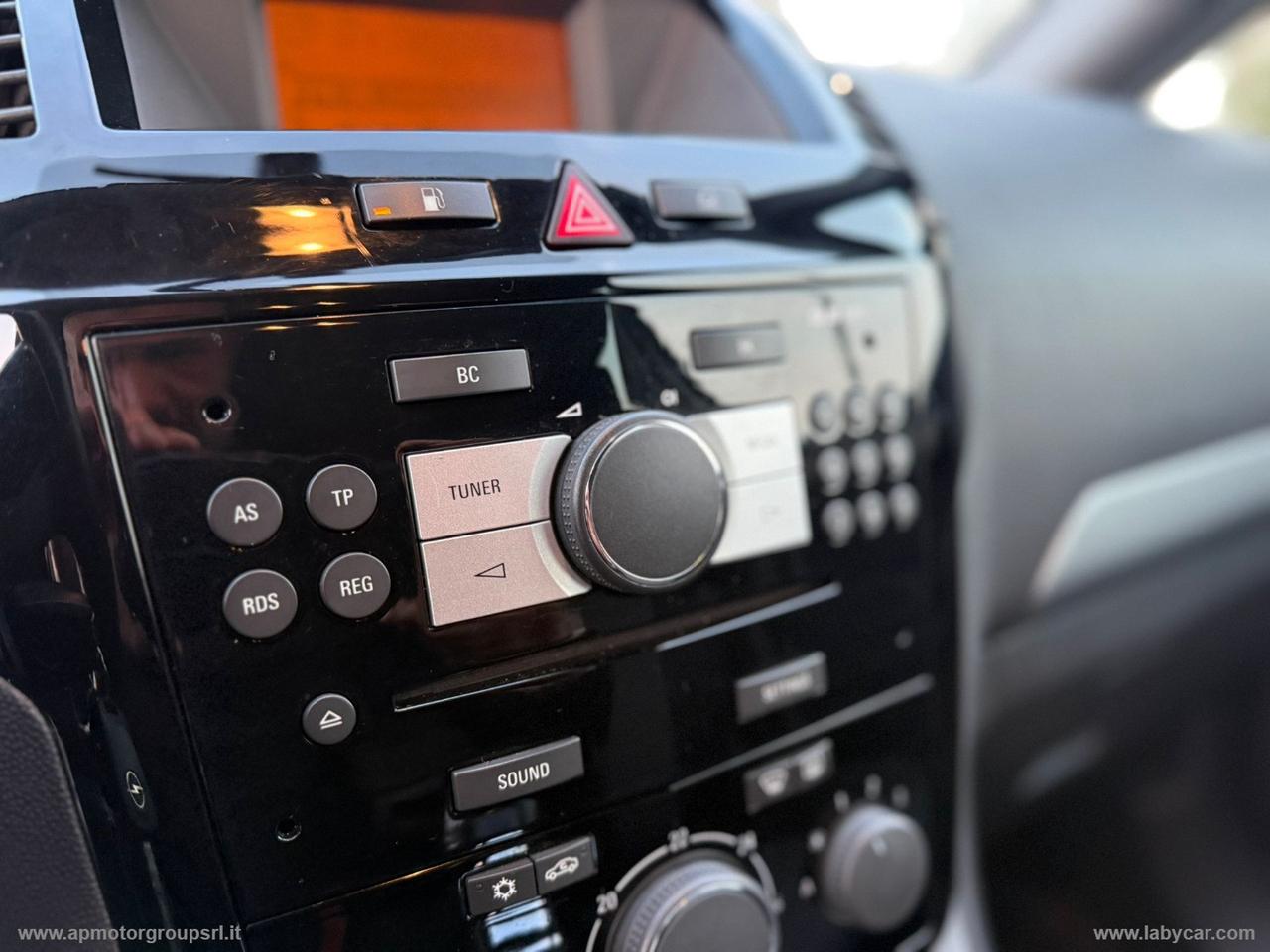 OPEL Zafira Tourer 1.6 16VT EcoM 150 CV TURBO ONE