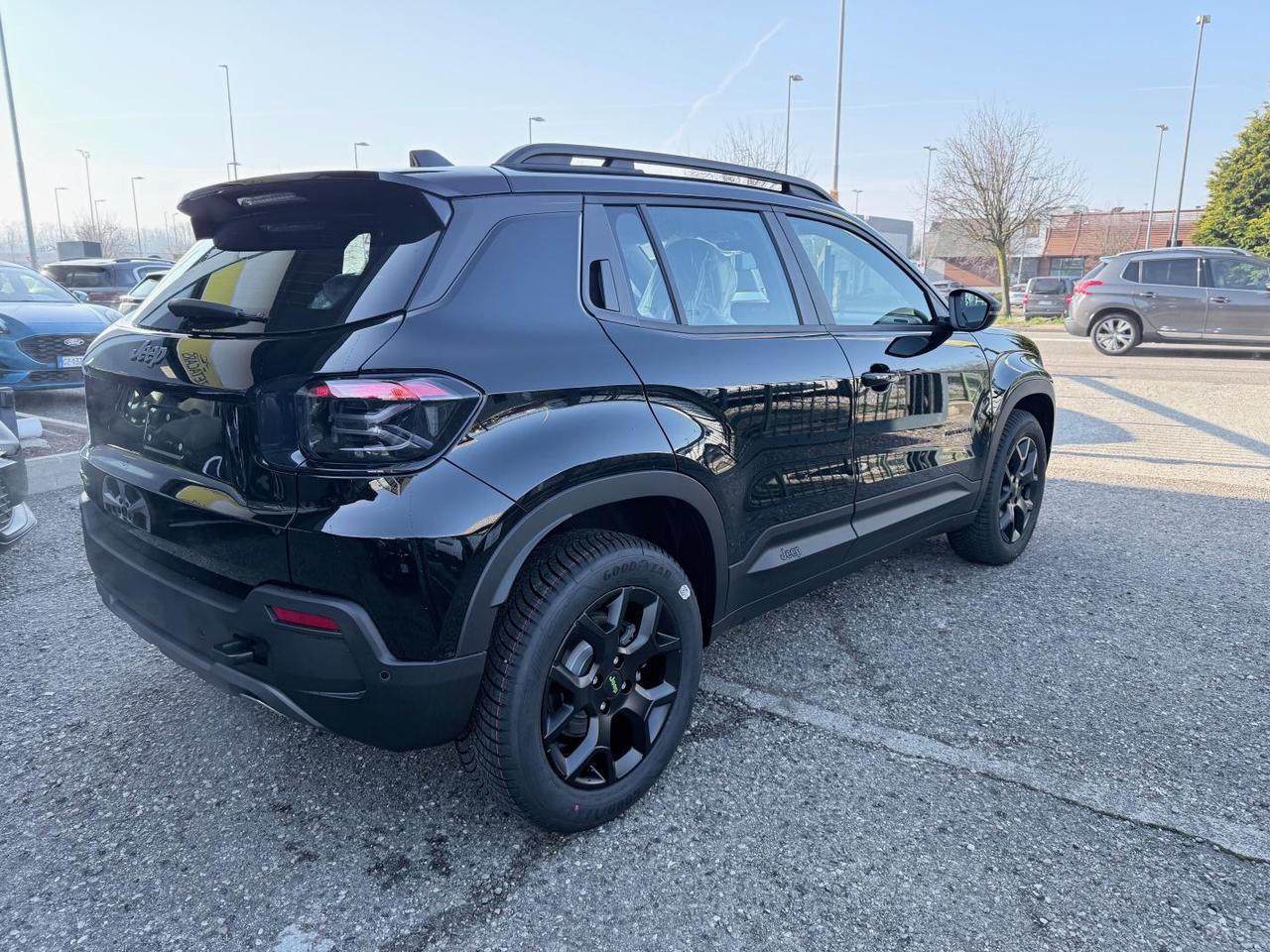 Jeep Avenger 1.2 turbo e-hybrid mhev Upland 4xe 145cv edct6