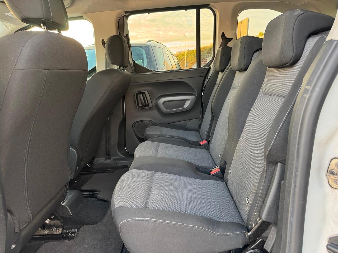TOYOTA - Proace City Verso 1.5 - 7 POSTI - UNIPRO.- FINANZIABILE - PERMUTE