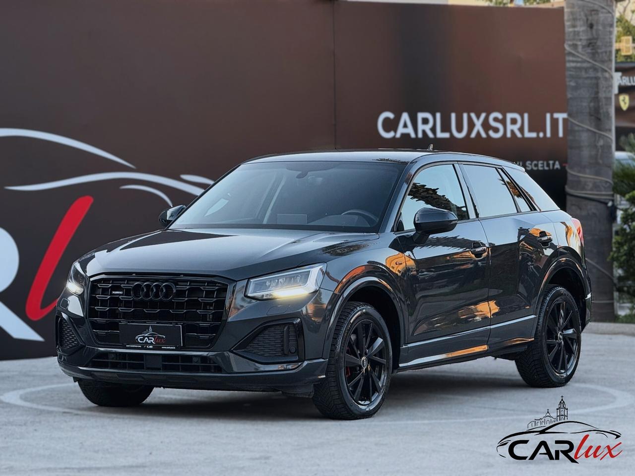 Audi Q2 35 TDI S line Quattro S-tronic 150CV COCKPIT