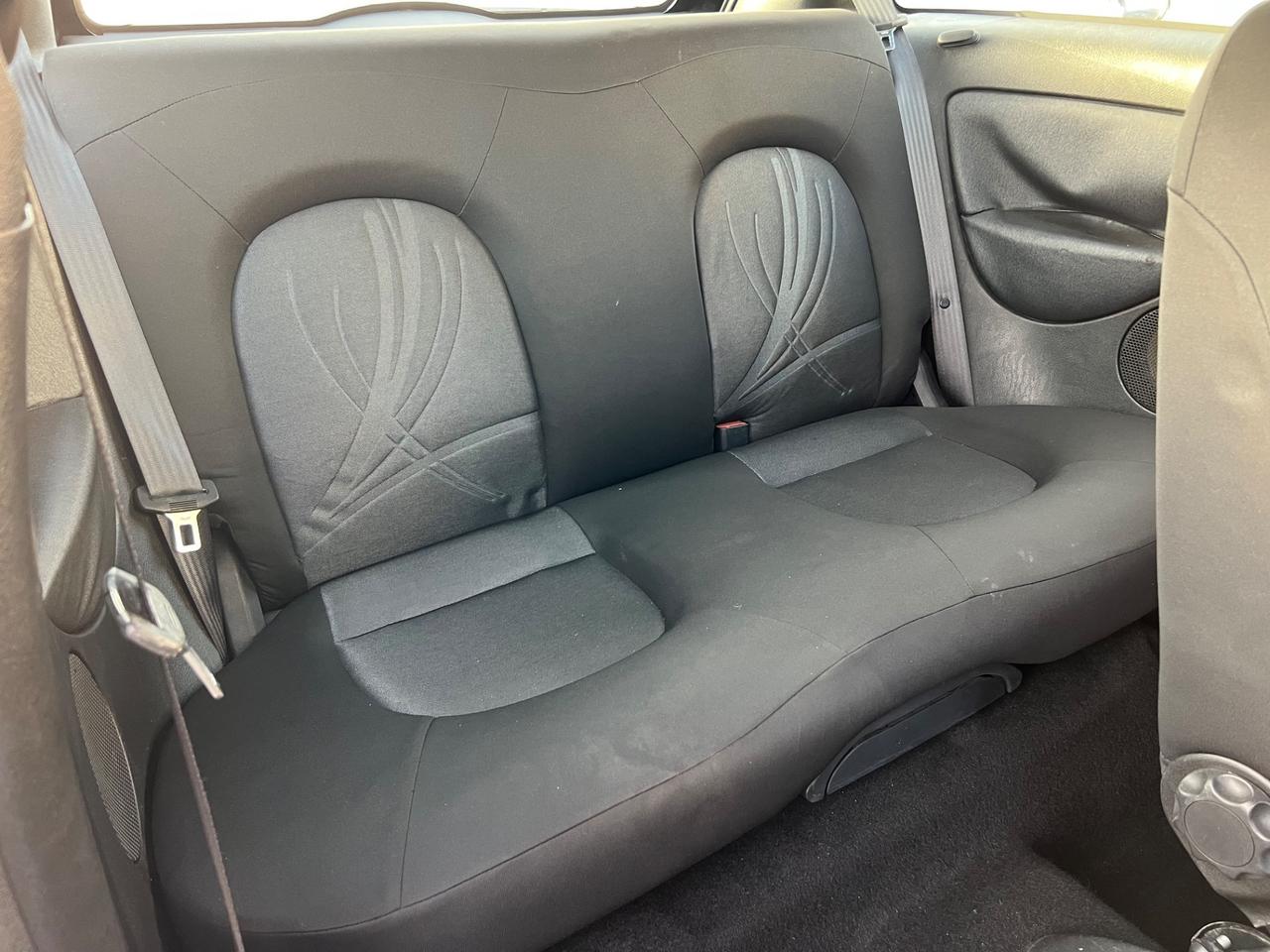 Lancia Ypsilon 1.3 MJT 75 CV Diva