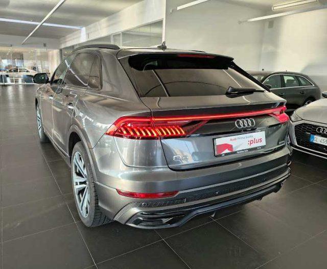 AUDI Q8 45 TDI quattro tiptronic Sport