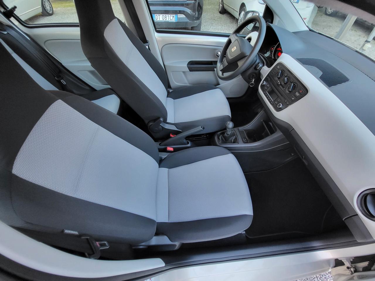 Seat Mii 1.0 68 CV 5 porte Chic Ecofuel