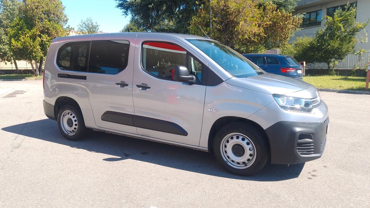 Citroen Berlingo BlueHDi passo lungo 5 posti 21