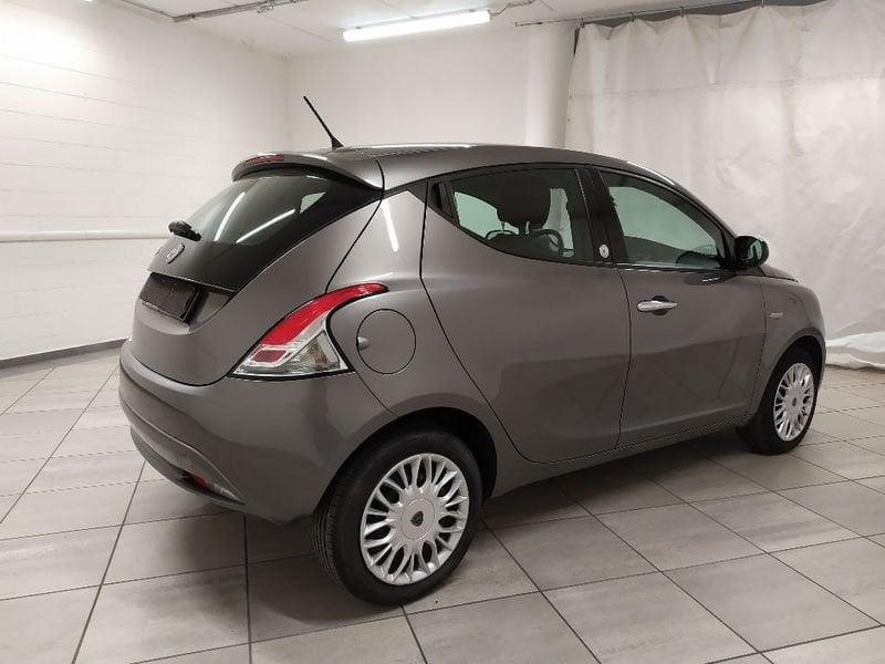 Lancia Ypsilon 1.2 Gold ecochic Gpl 69cv my16