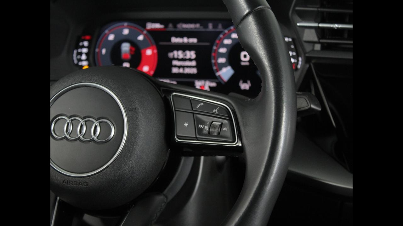 AUDI A3 IV 2020 Sportback - A3 Sportback 35 2.0 tdi S line Edition s-tronic