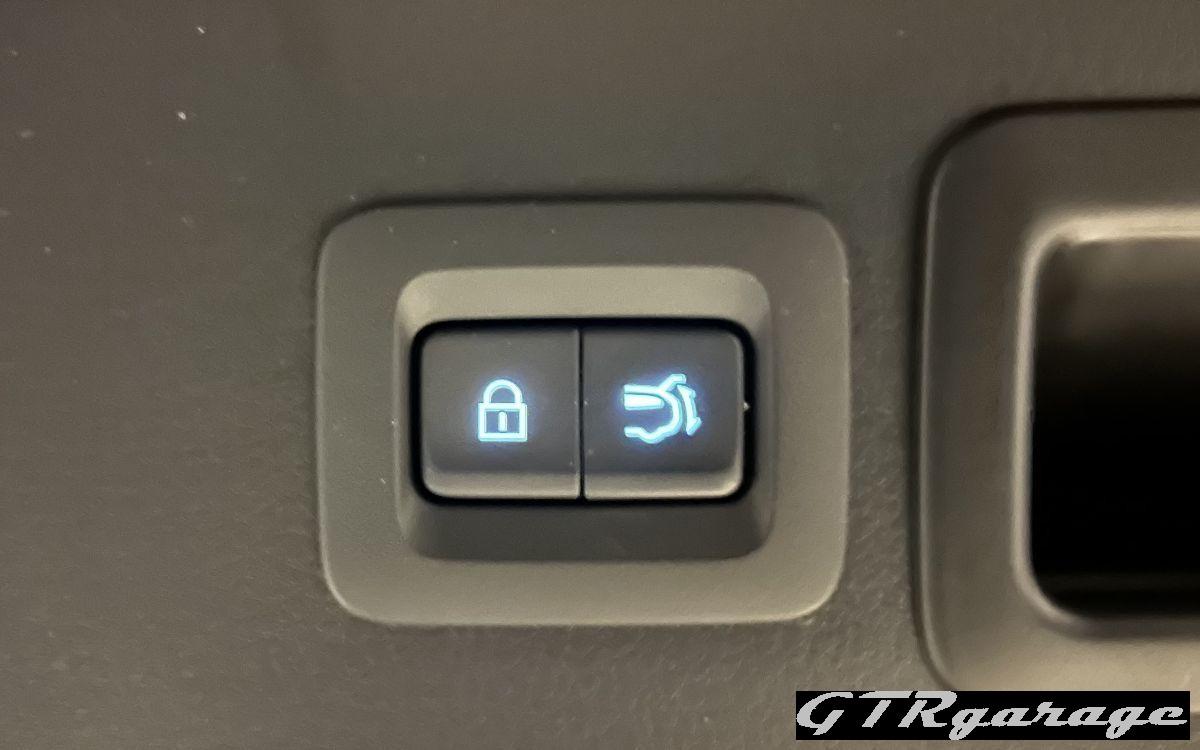 MAZDA CX-30 2.0L Skyactiv-G M-Hybrid 2WD Executive app pack