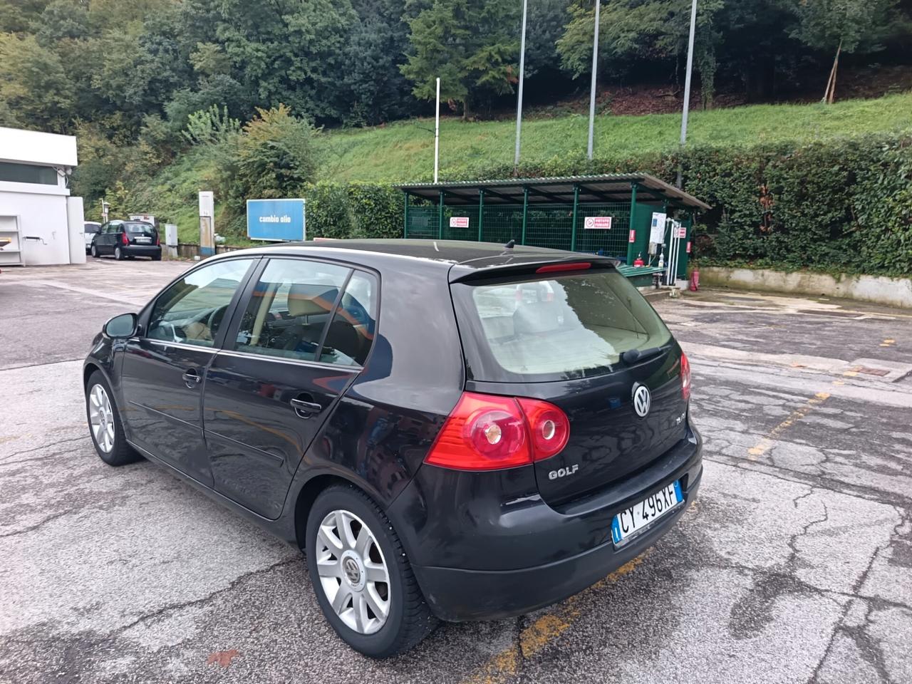 Volkswagen Golf 1.6 16V FSI 5p. Sportline ok neo patente