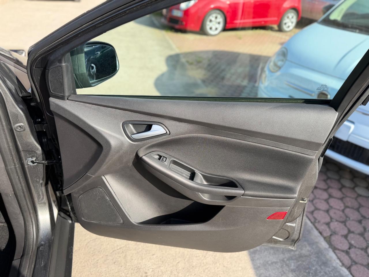 Ford Focus 1.5 TDCi 120 CV SW Titanium Km Certificati