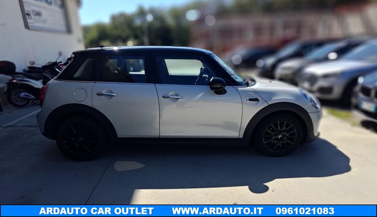 Mini Cooper 5 pt 136 cv Cambio Autom.