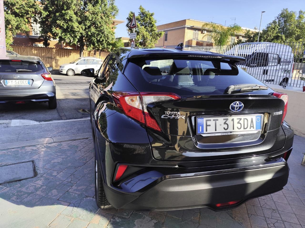 Toyota C-HR 1.8 Hybrid E-CVT Business