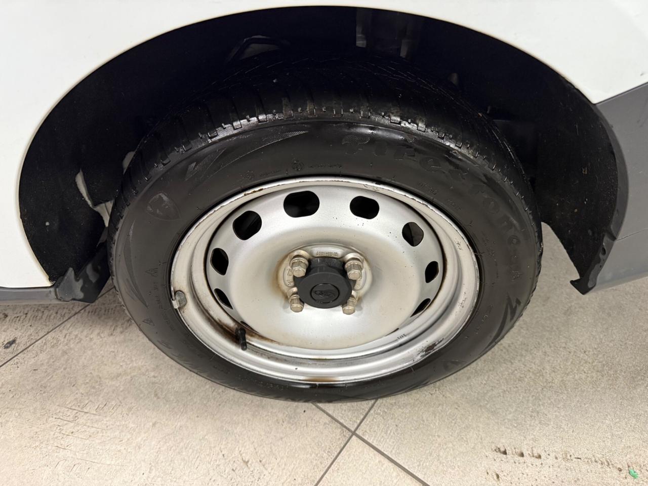 Ford Transit Courier 1.5 TDCi 75CV Van Trend Iva Compresa