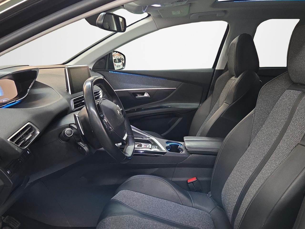 Peugeot 5008 BlueHDi 130 S&S EAT8 Allure AUTOCARRO N1