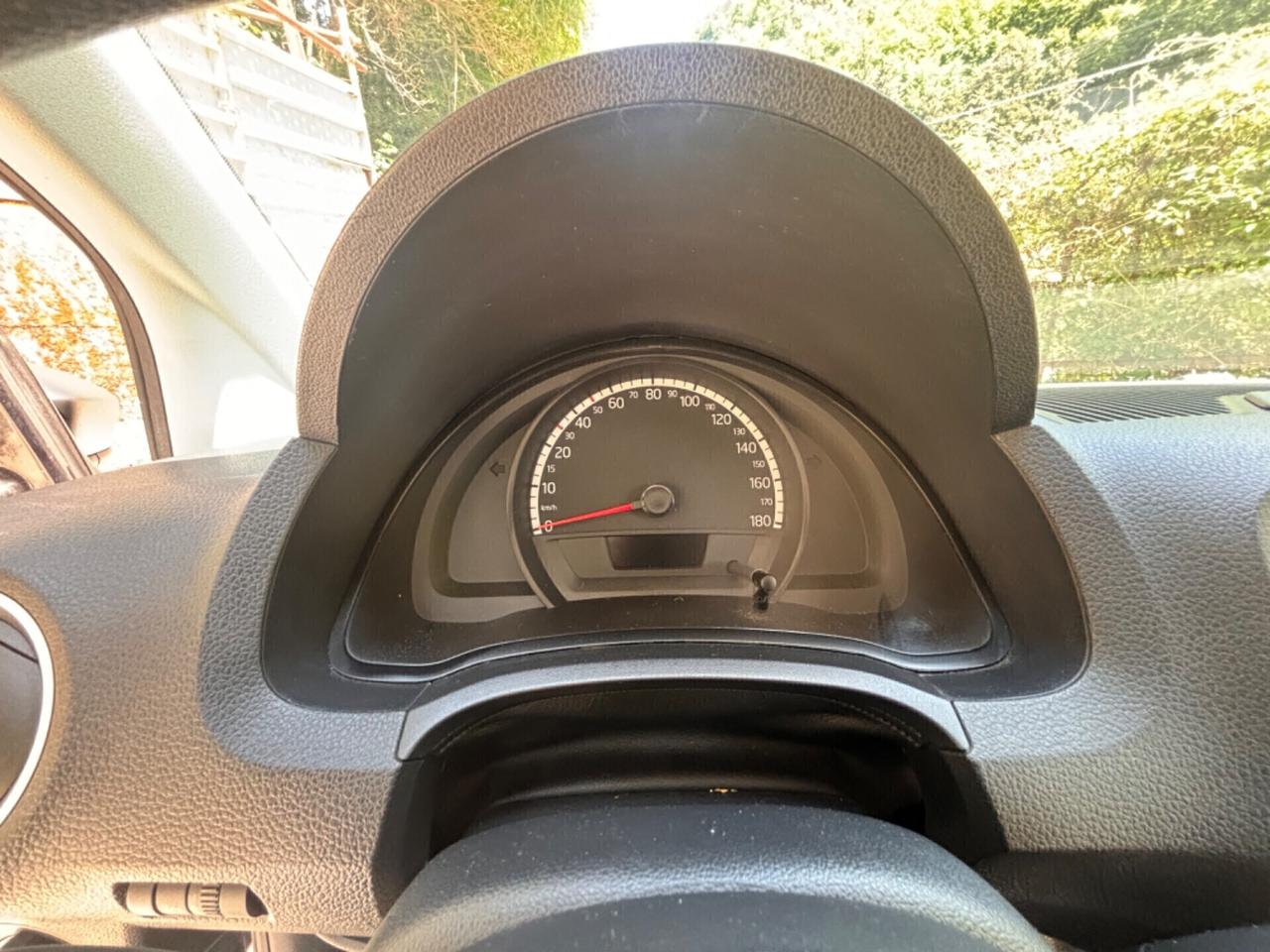 Volkswagen up! 1.0 3p. take