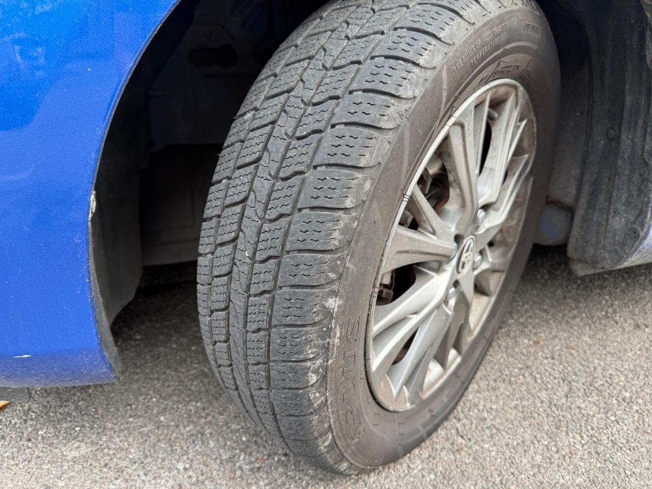 TOYOTA YARIS 1.5 BENZINA-IBRIDA AUTOMATIC EURO6B NEOPATENTATI