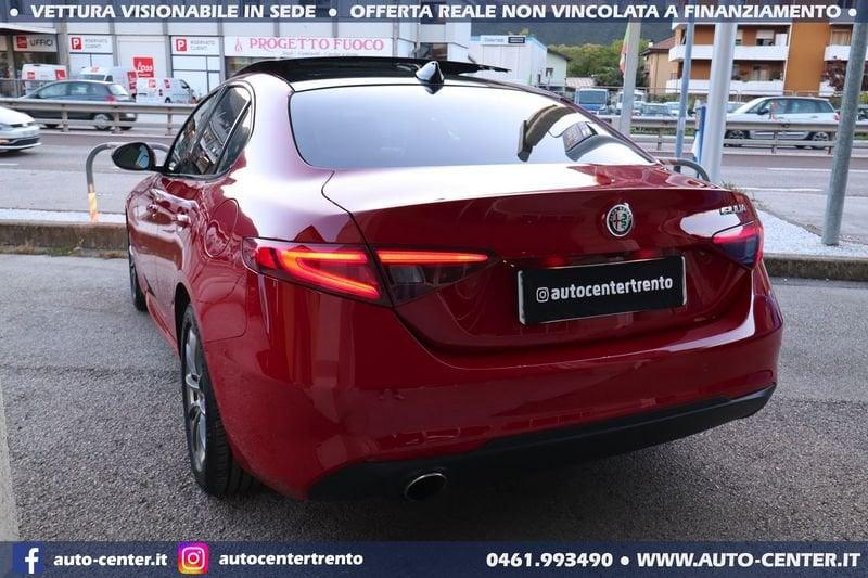 Alfa Romeo Giulia 2.0 Turbo 200CV AT8 Super TETTO