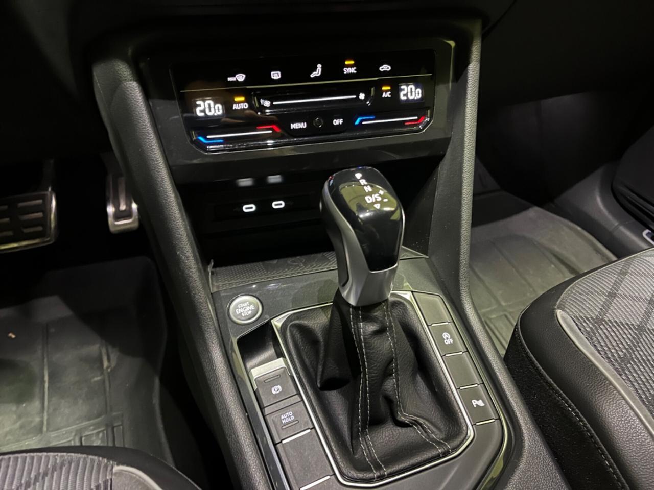 Volkswagen Tiguan 2.0 TDI 150 CV SCR DSG R-Line
