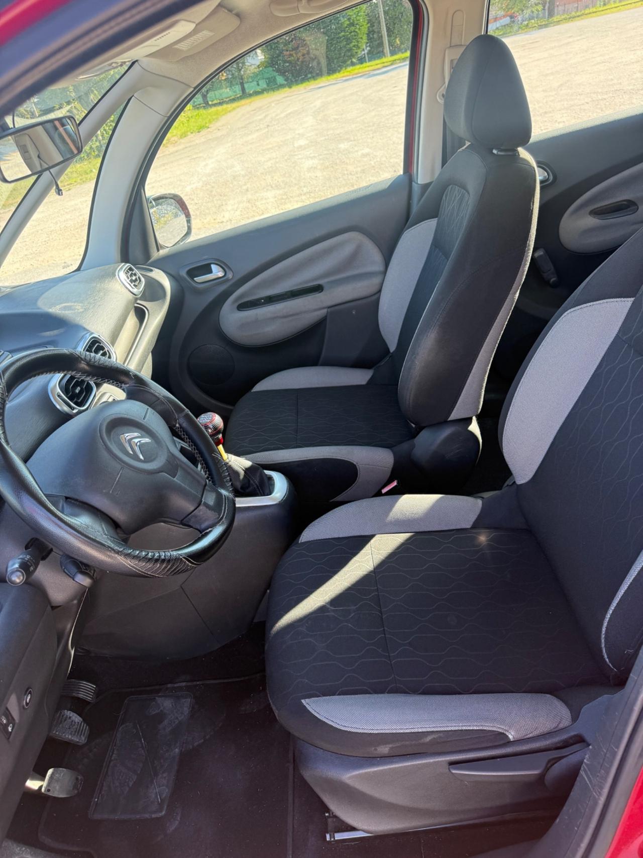 Citroen c3 Picasso 1.4 benzina Metano Neopatentati