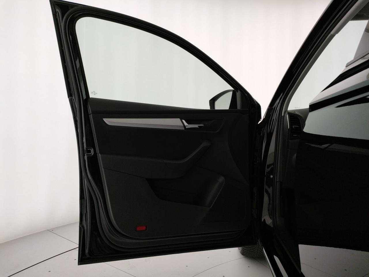 Skoda Karoq 2.0 tdi selection 150cv dsg