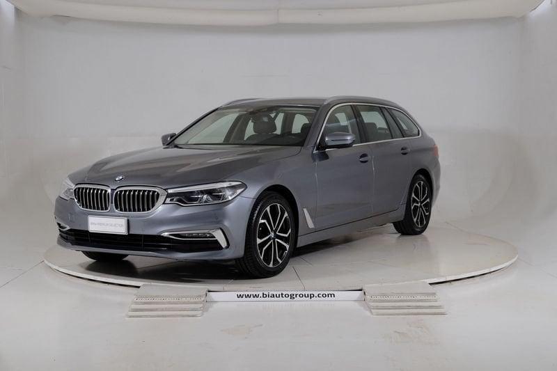 BMW Serie 5 G31 2017 Touring Diese 520d Touring Luxury