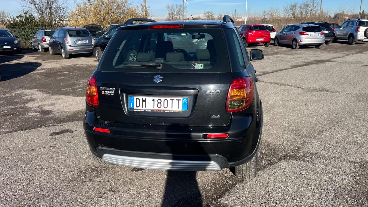 Suzuki SX4 S-Cross 1.6 16V 4WD Outdoor Line